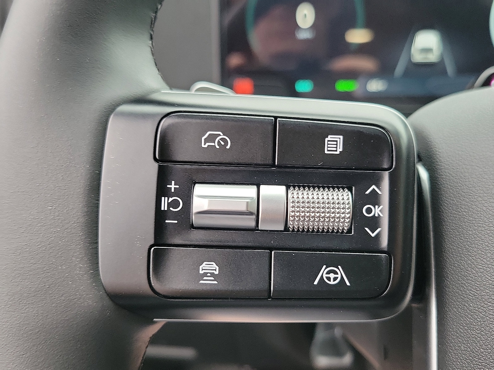 New 2026 Hyundai Ioniq 9 SE image 5