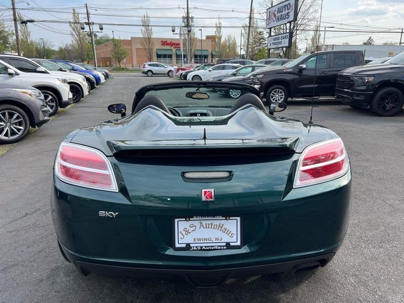 Used 2008 Saturn Sky w/ Premium Trim Package RWD image 5