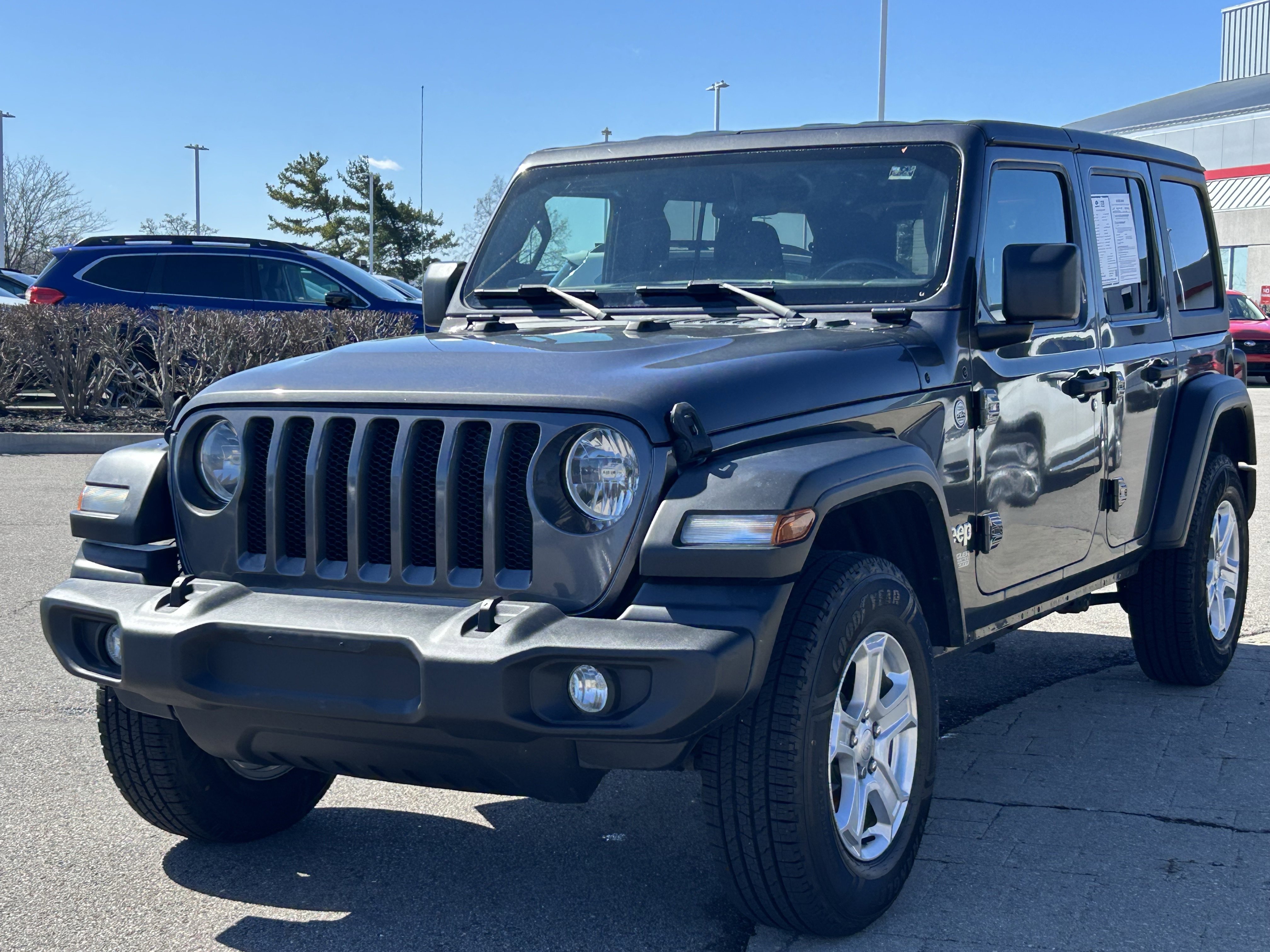 Used 2020 Jeep Wrangler Unlimited Sport S image 3