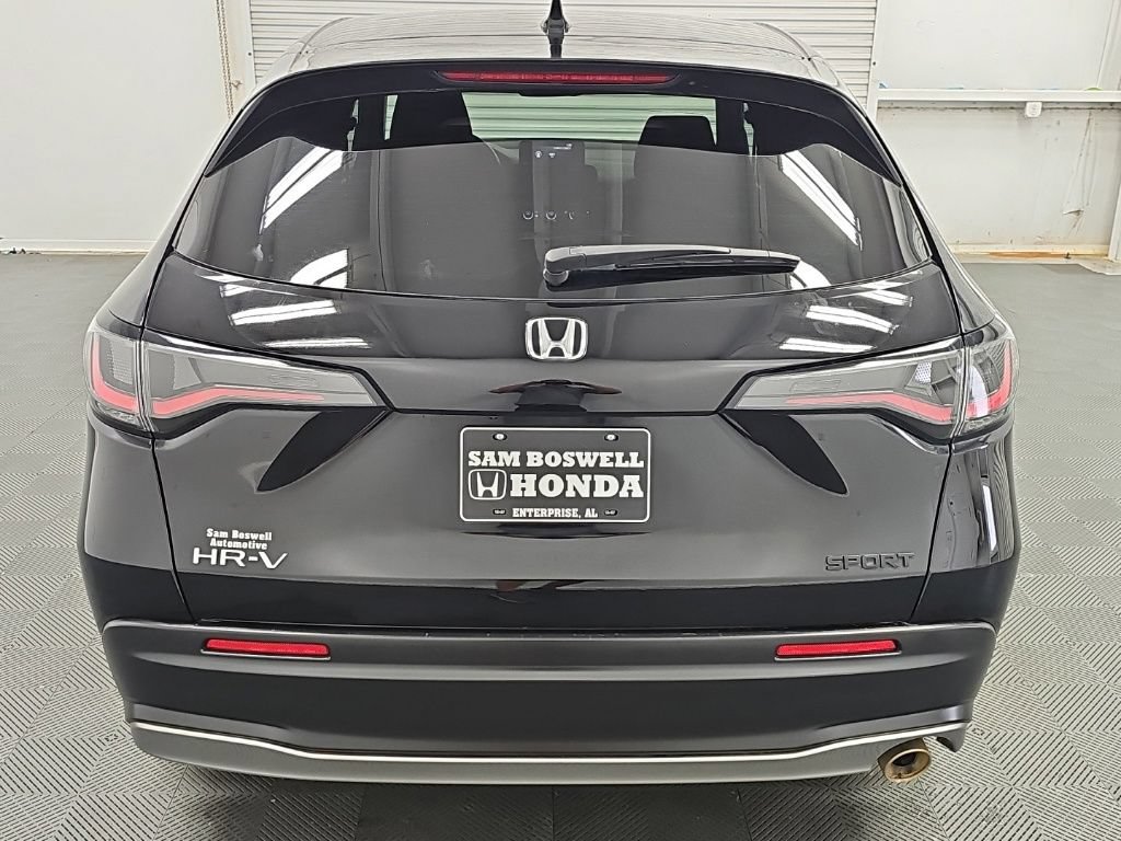 Used 2025 Honda HR-V Sport image 8
