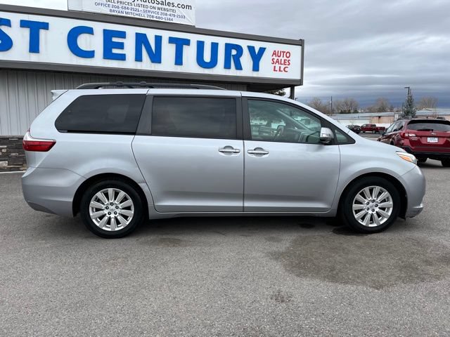 Used 2017 Toyota Sienna Limited FWD image 23
