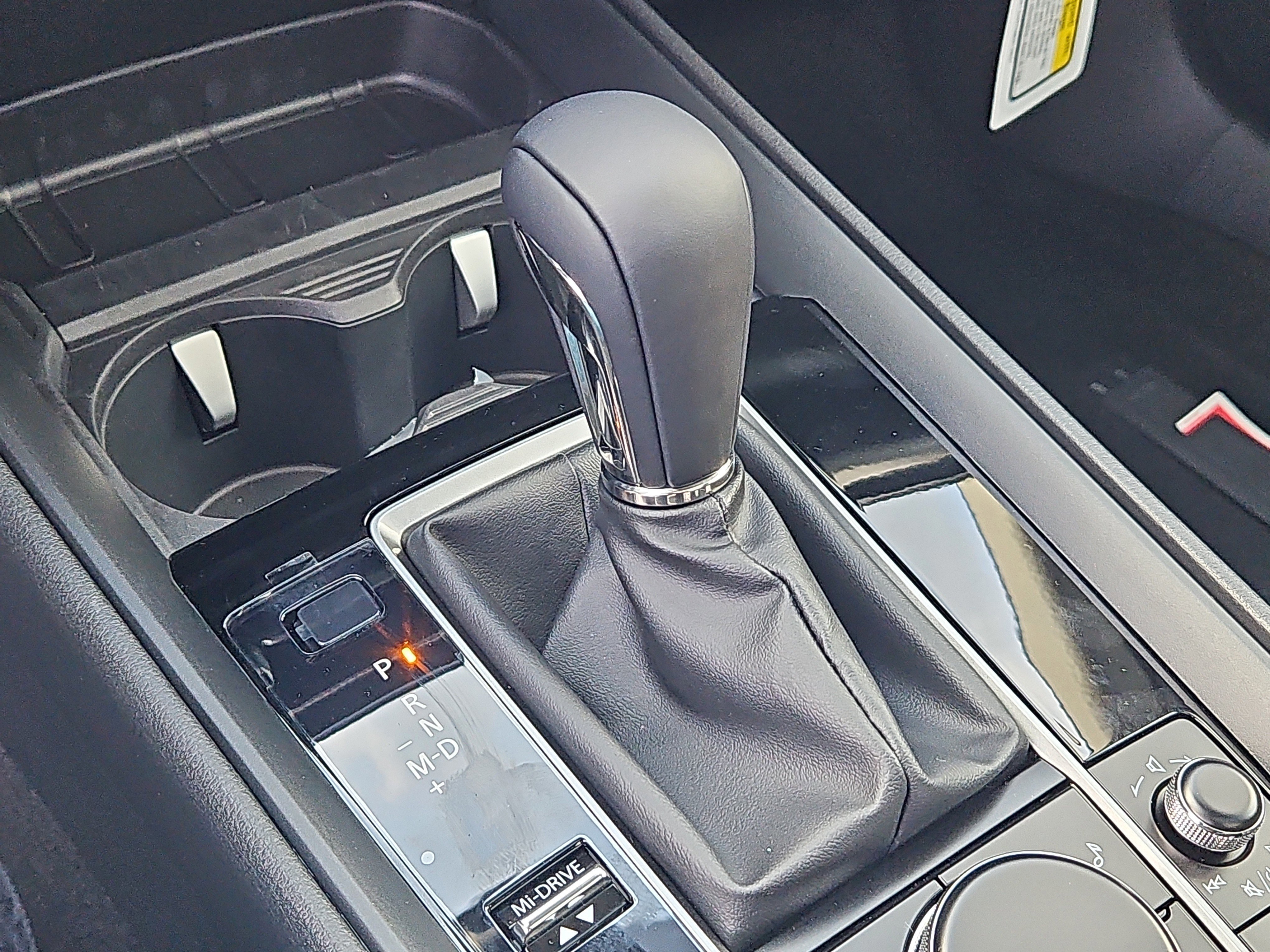 New 2025 MAZDA CX-50 AWD 2.5 Turbo w/ Weather Package image 7