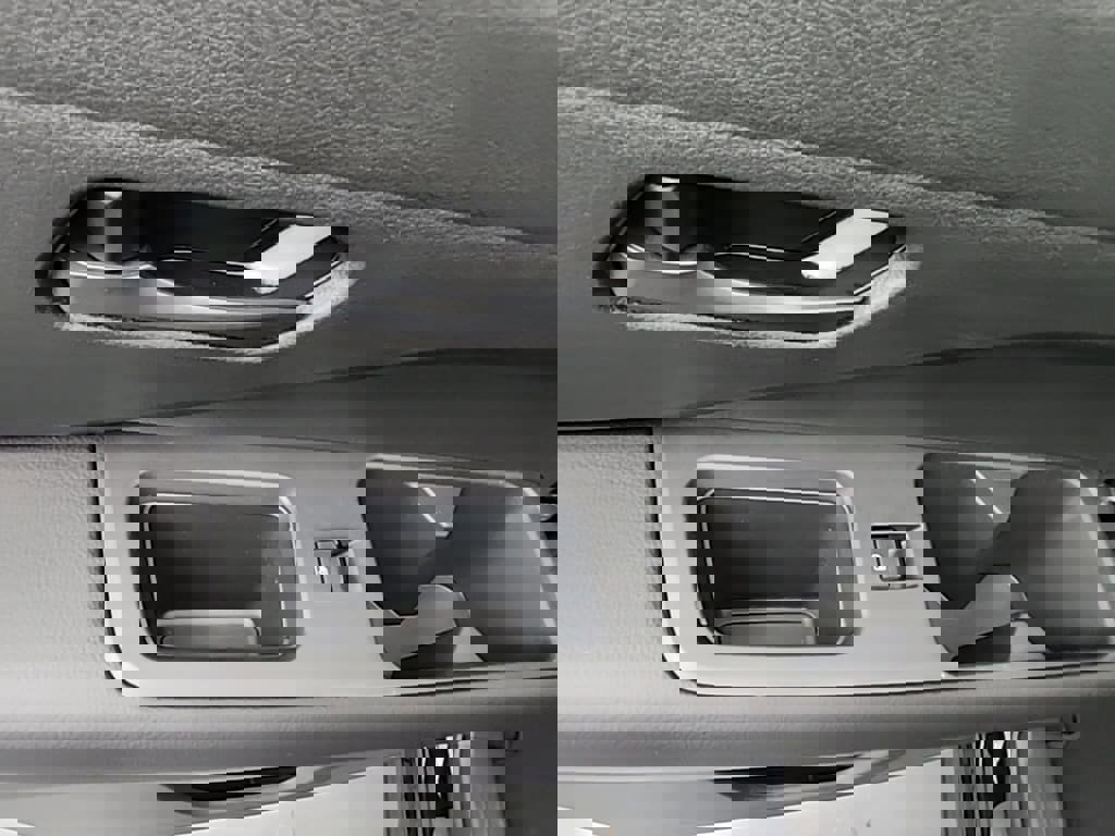 New 2025 Nissan Pathfinder S image 26