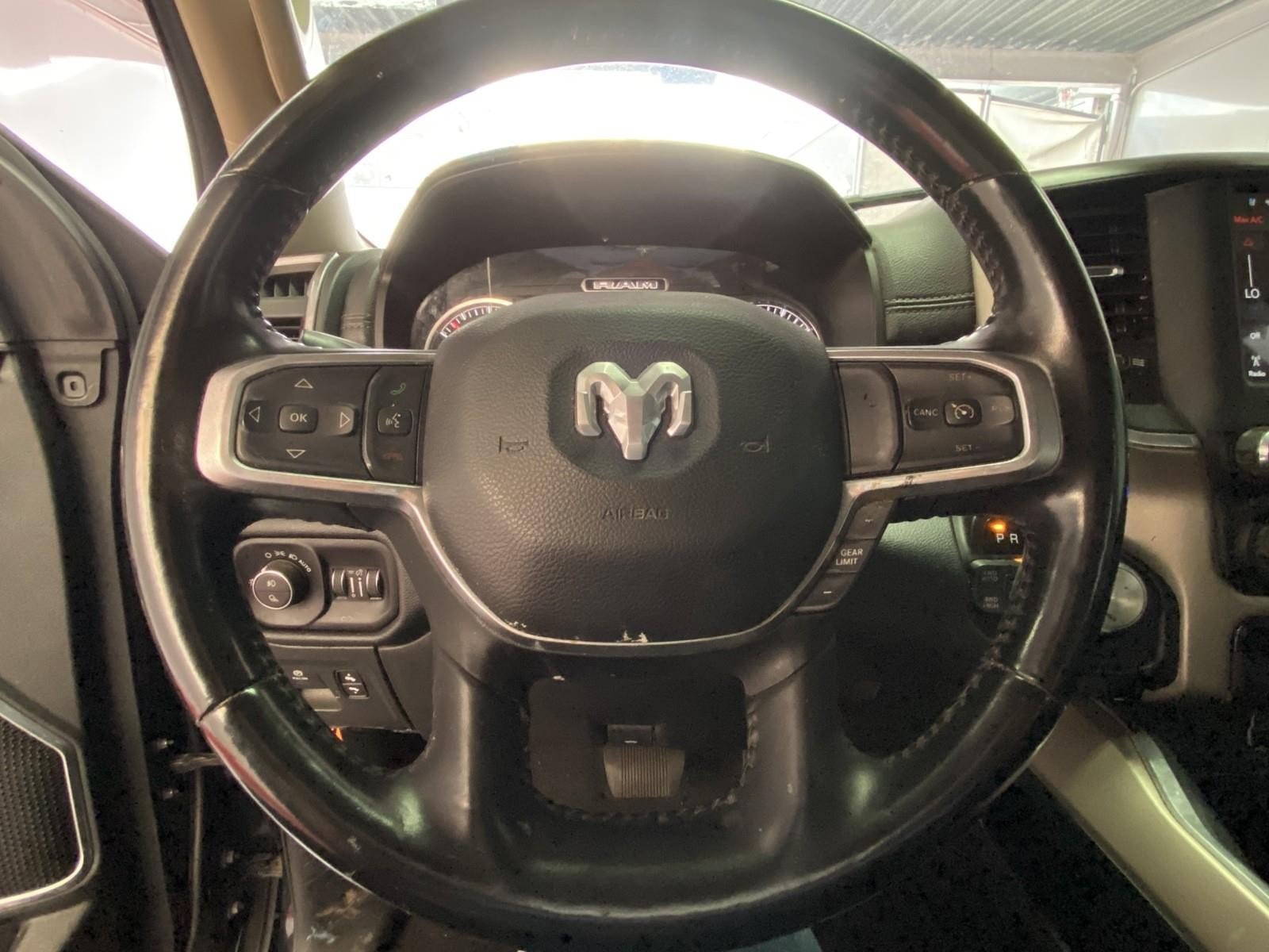 Used 2021 RAM 1500 Laramie AWD/4WD image 18