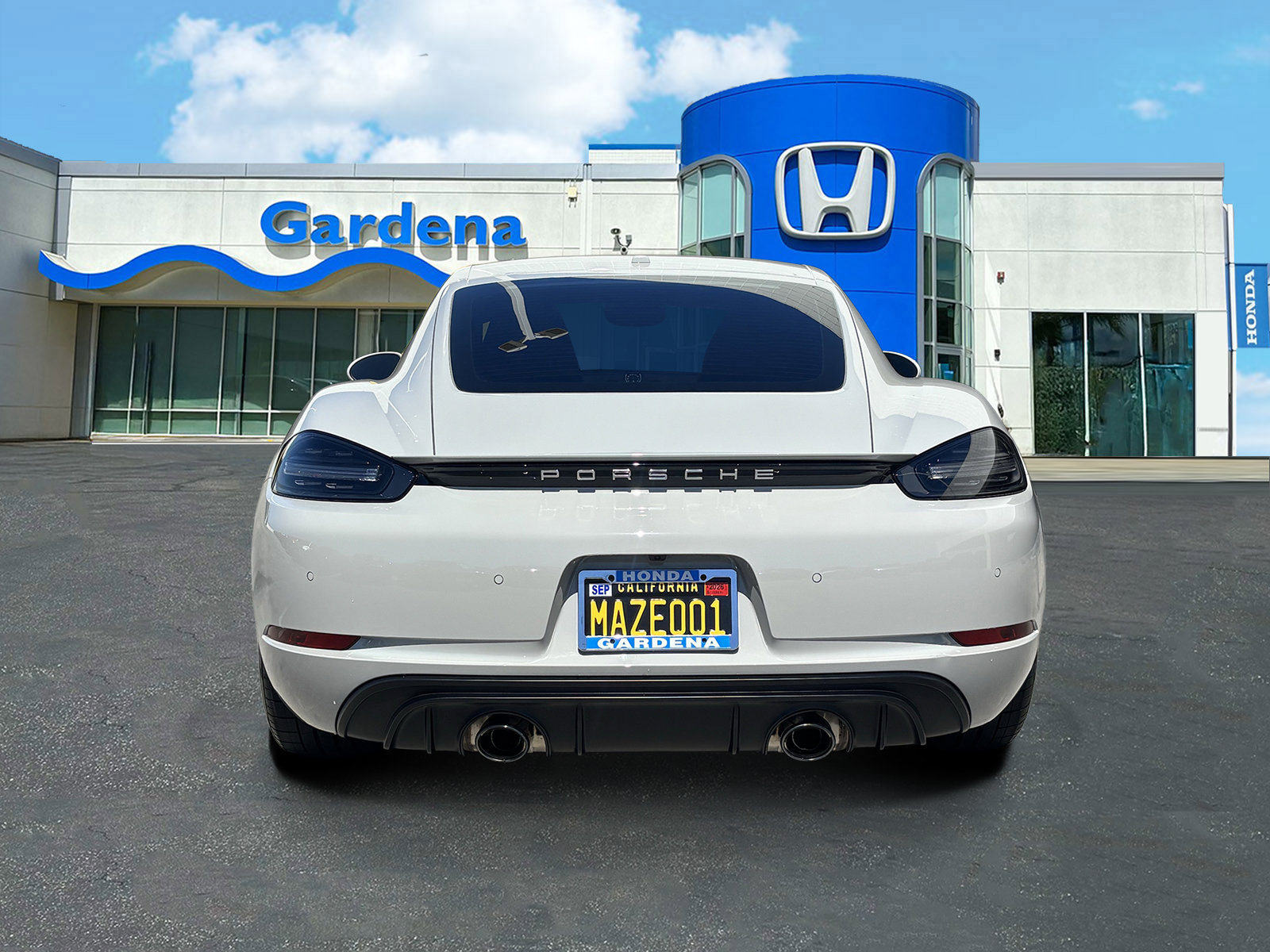 Used 2022 Porsche 718 Cayman GTS RWD image 5