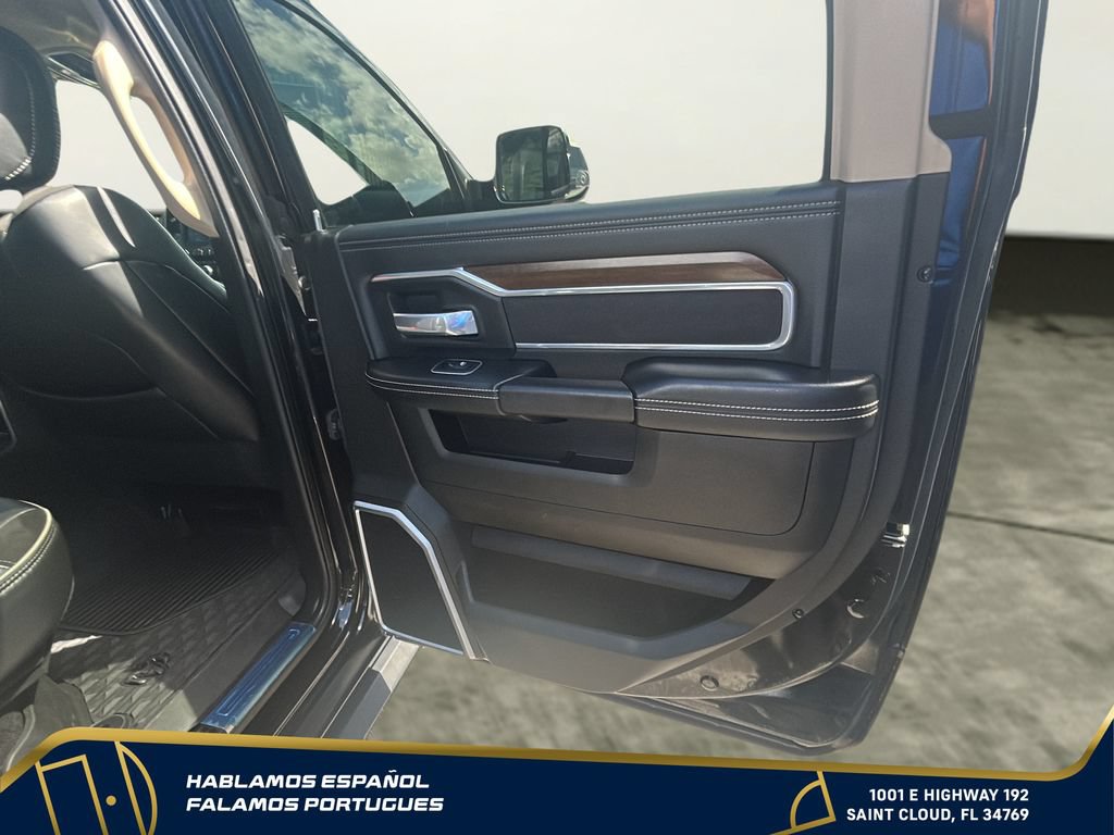 Used 2022 RAM 3500 Laramie RWD image 18