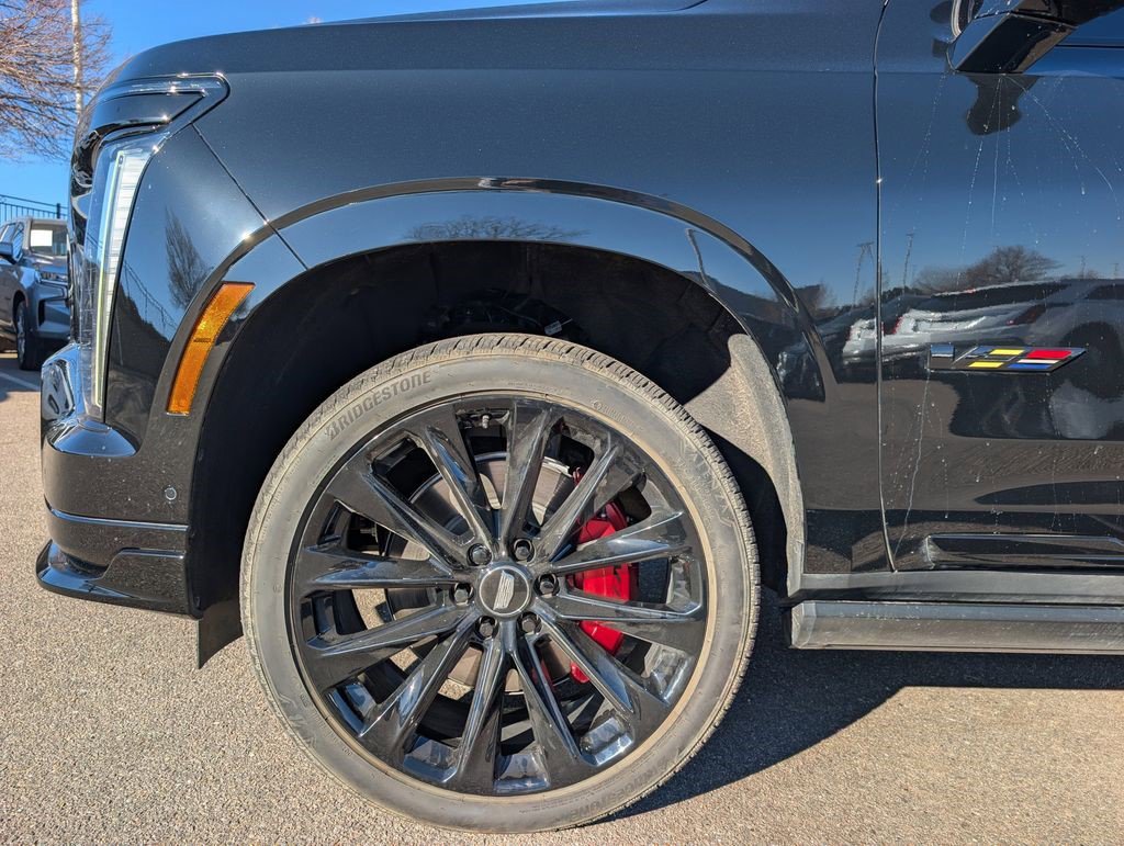 Certified 2026 Cadillac Escalade V w/ LPO, ONYX Package image 12