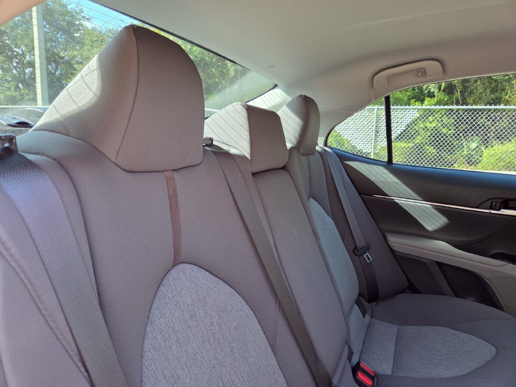 Certified 2019 Toyota Camry LE FWD image 18
