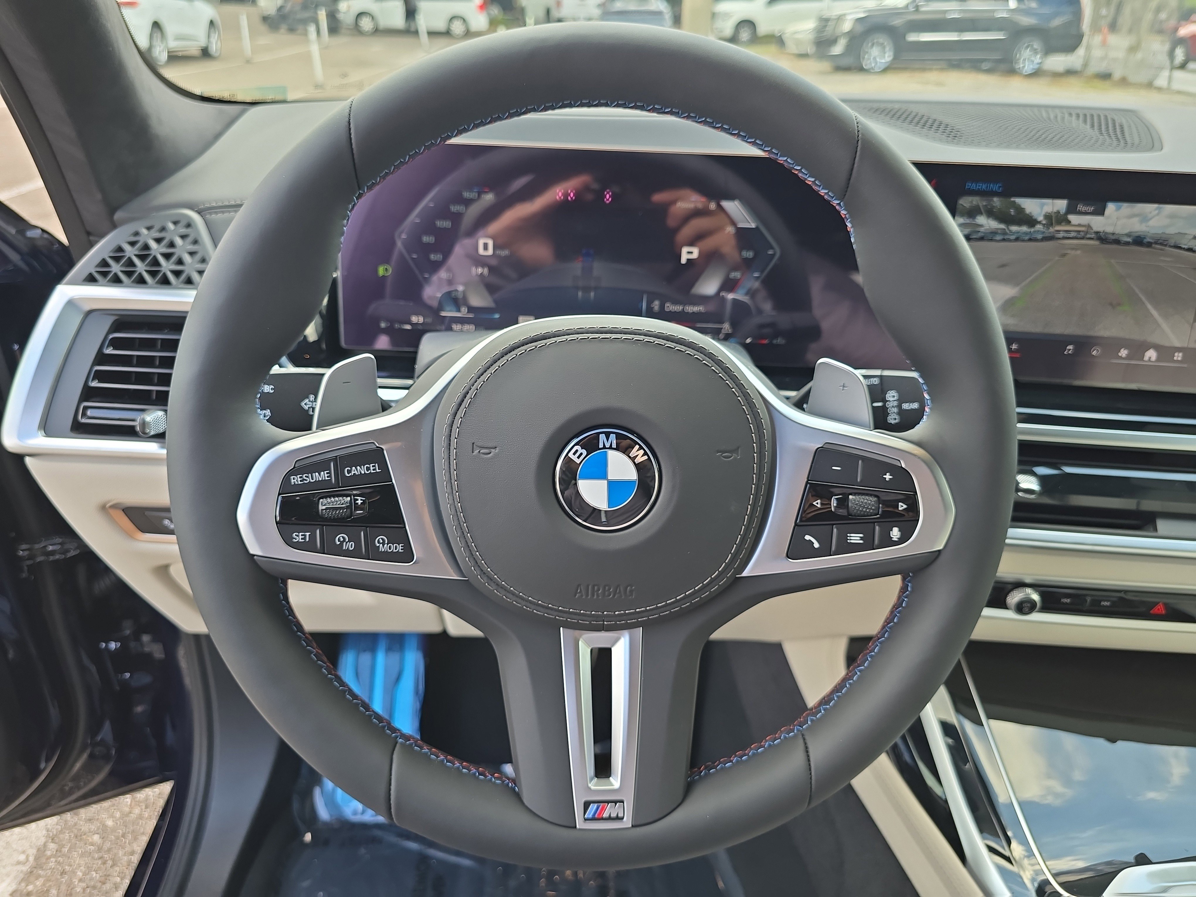 New 2026 BMW X7 M60i image 34