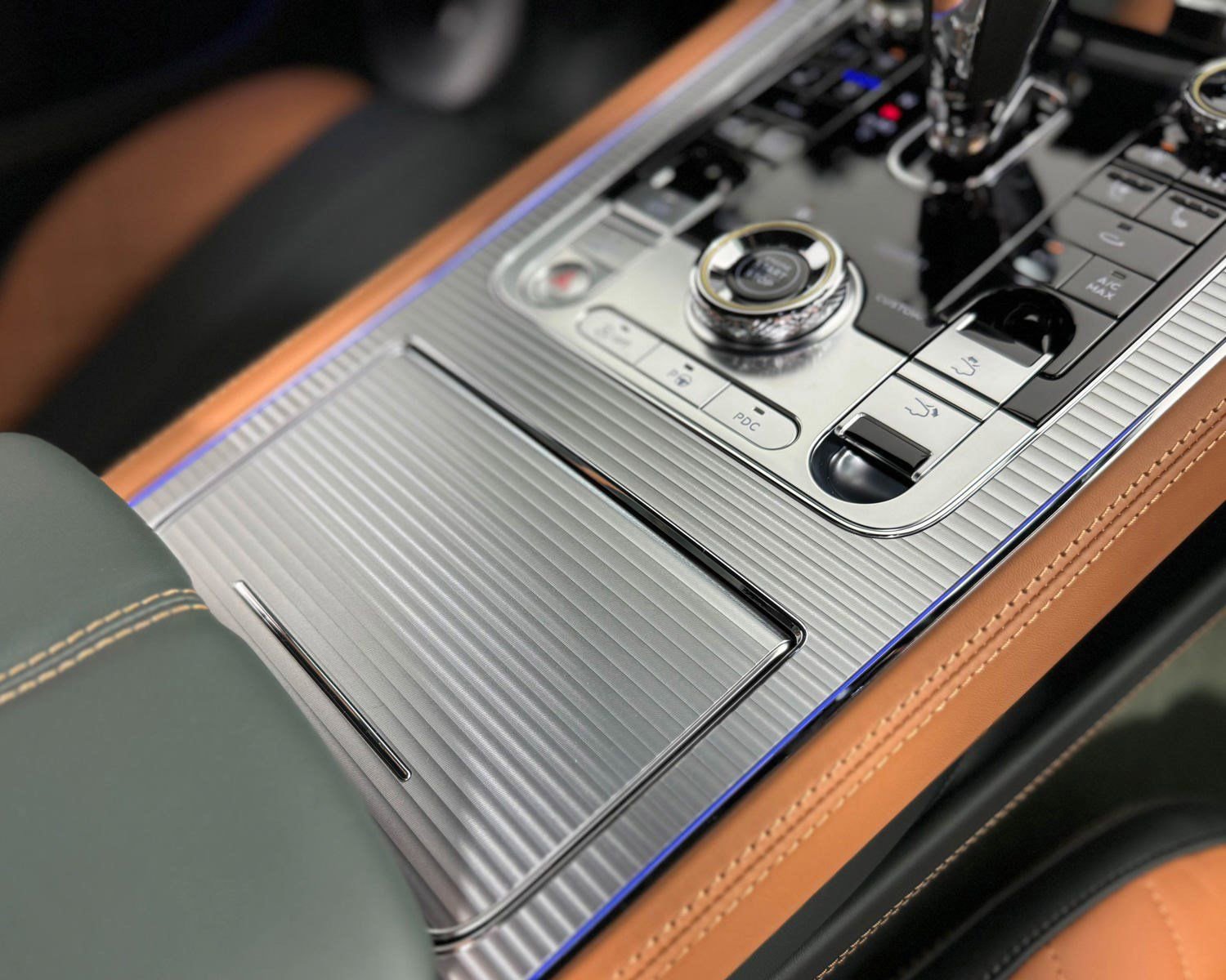 Used 2024 Bentley Continental GT S image 27