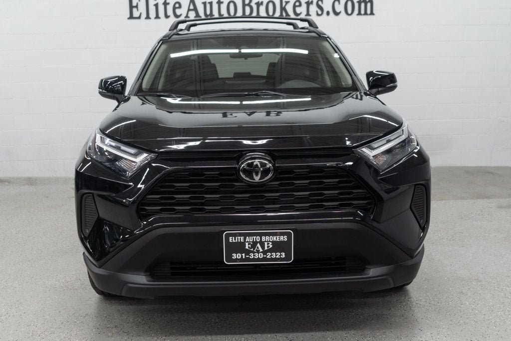 Used 2025 Toyota RAV4 XLE w/ Convenience Package AWD/4WD image 3