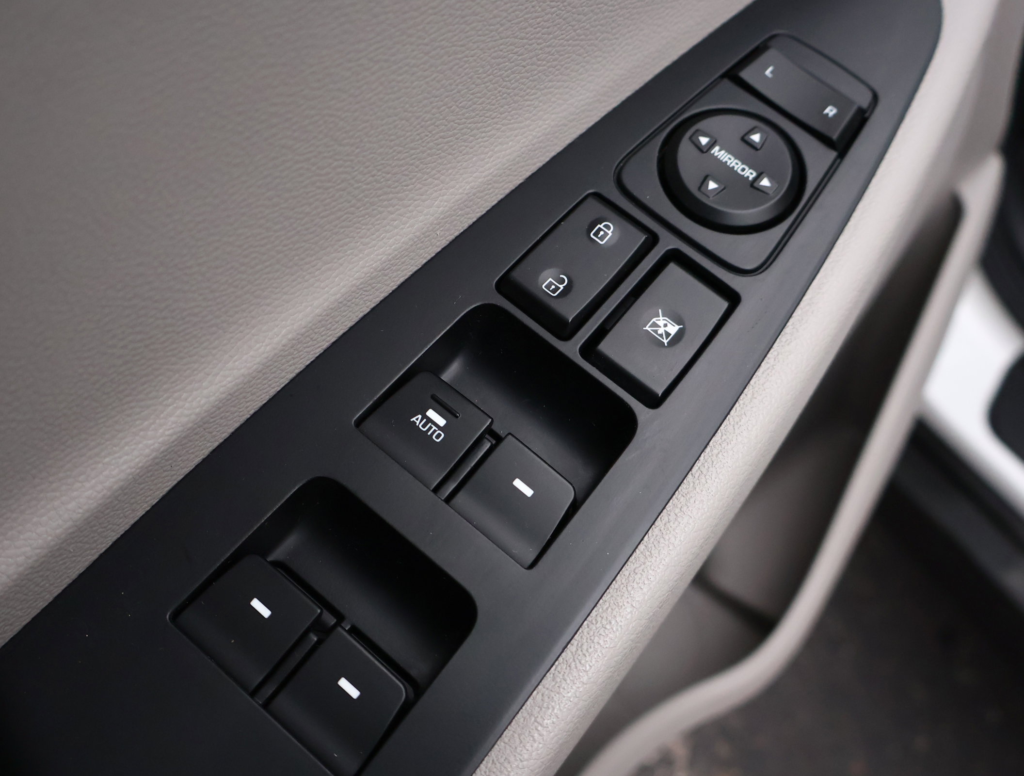 Used 2021 Hyundai Tucson Value w/ Cargo Package image 8