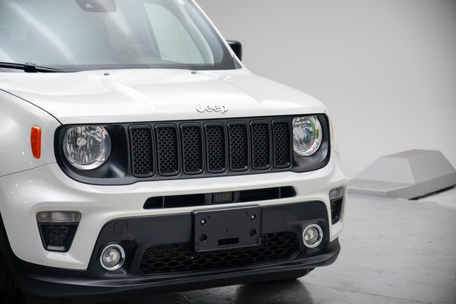 Used 2021 Jeep Renegade Latitude image 9
