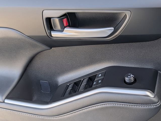 Used 2025 Toyota Highlander XSE image 25