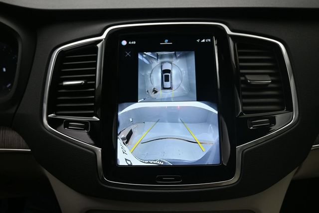 Certified 2024 Volvo XC90 B6 Plus w/ Protection Package Premier AWD/4WD image 12
