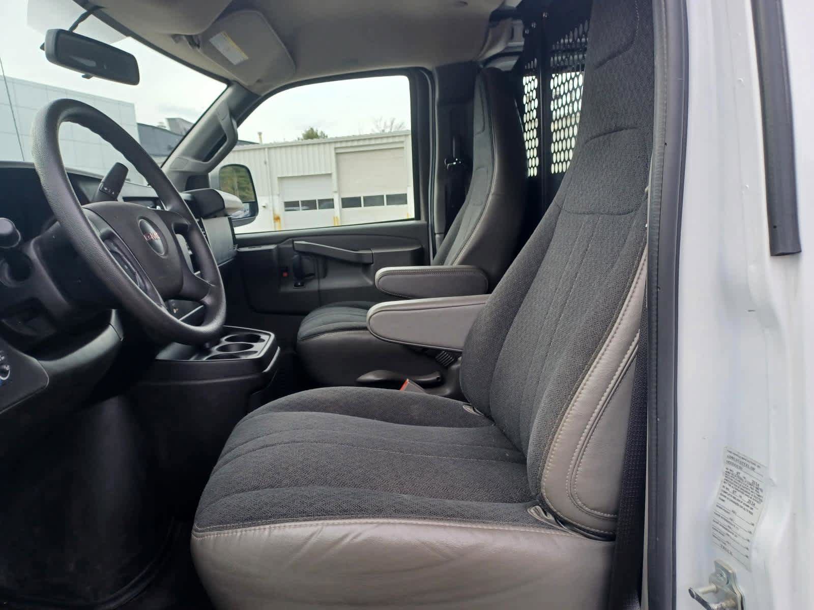 Used 2024 GMC Savana 2500 w/ Driver Convenience Package RWD image 7