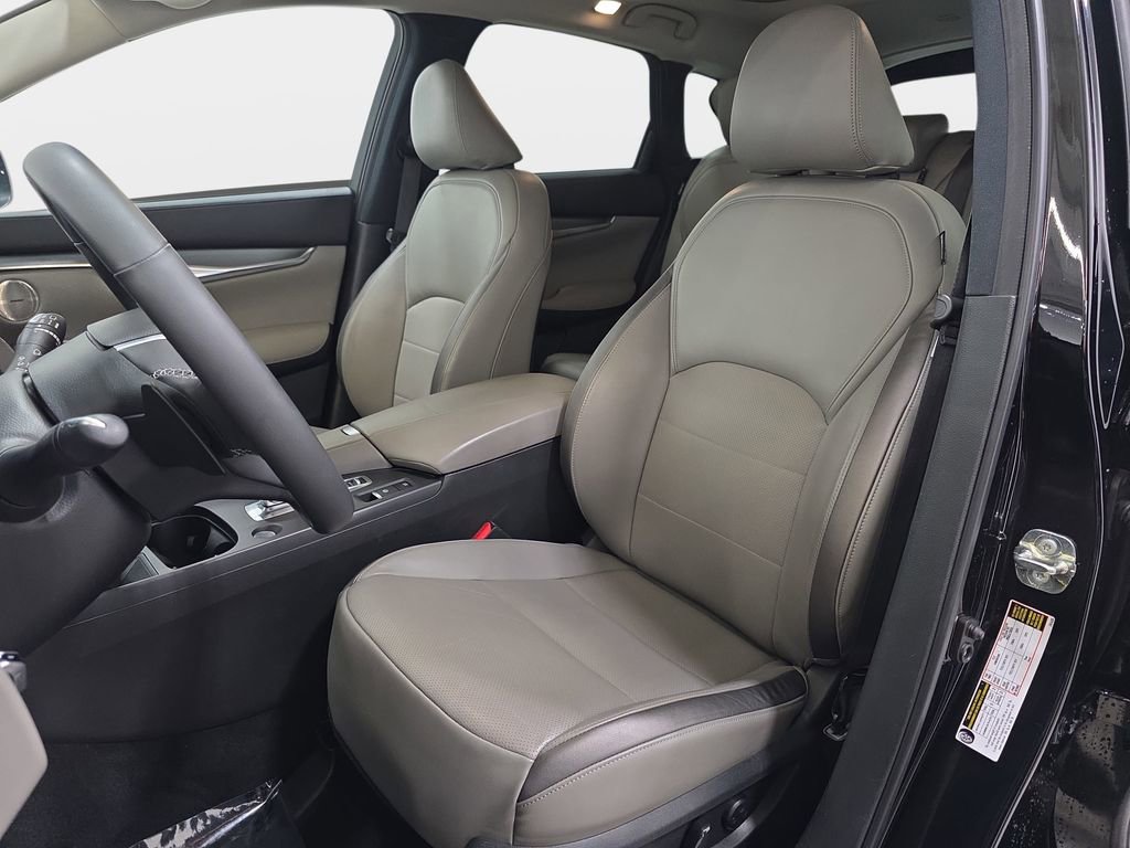 Certified 2023 INFINITI QX50 Luxe AWD/4WD image 12