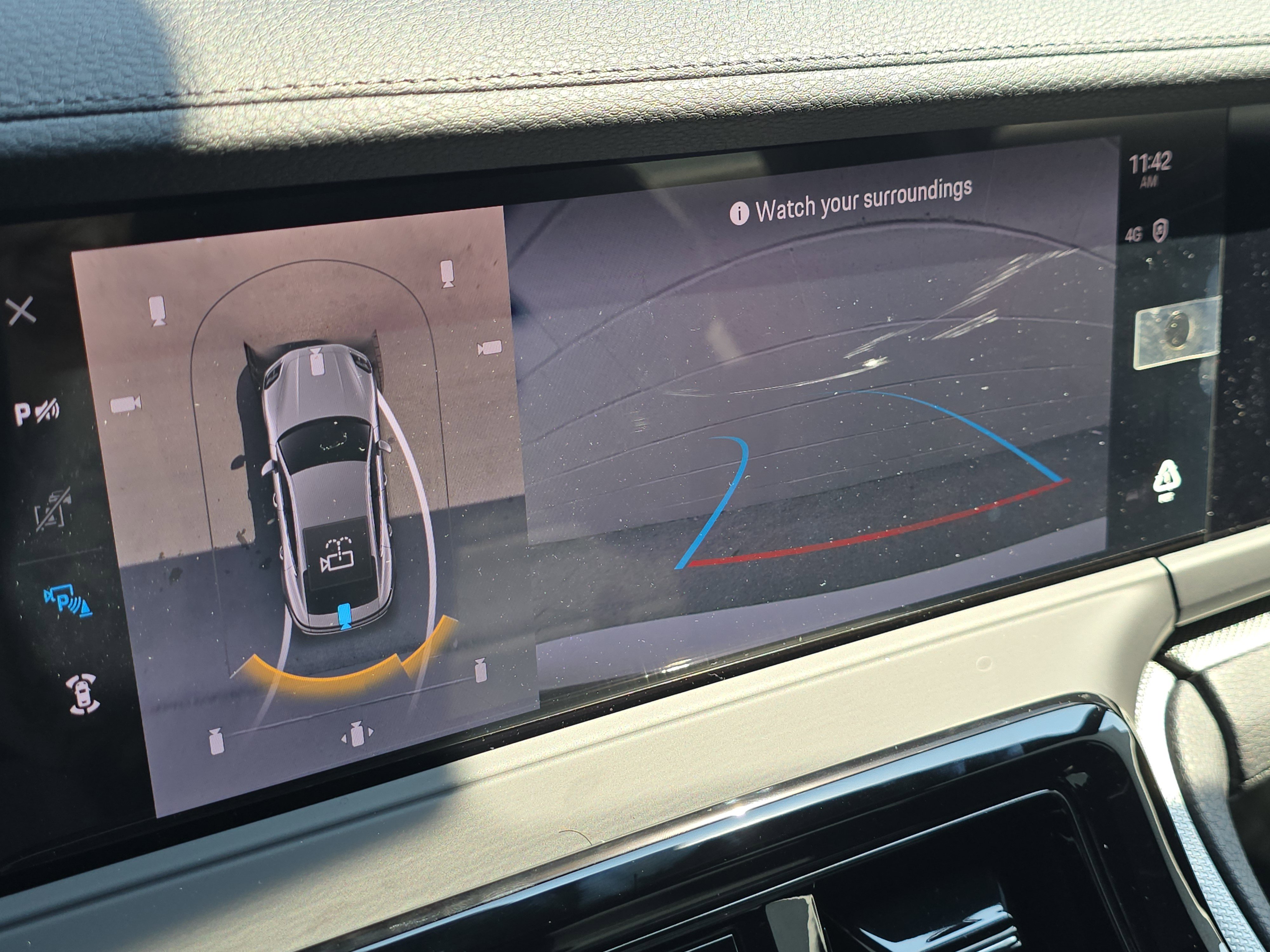 New 2025 Porsche Panamera 4 image 13