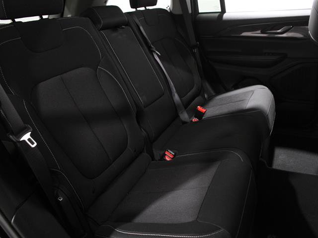 Used 2023 Jeep Grand Cherokee Laredo w/ Luxury Tech Group I image 17