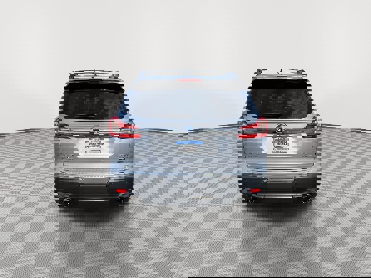 Used 2022 Subaru Ascent Touring AWD/4WD image 6