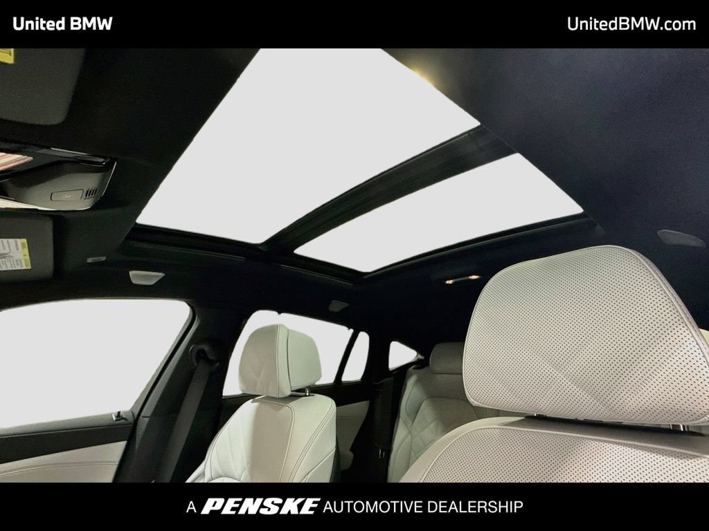 Certified 2026 BMW X6 M60i w/ Executive Package AWD/4WD image 19