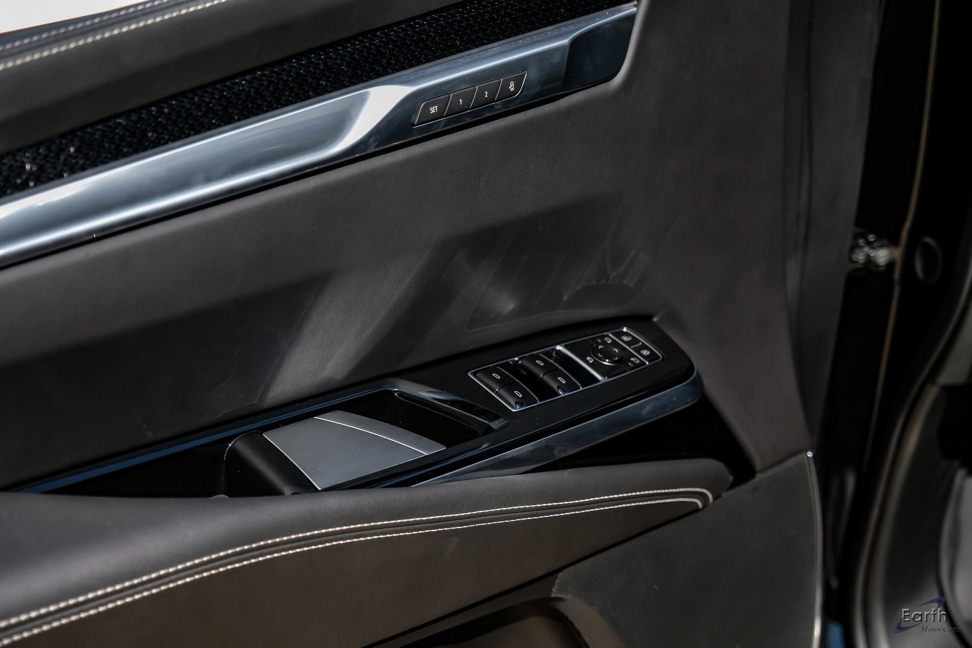 Used 2025 Cadillac Escalade V image 81