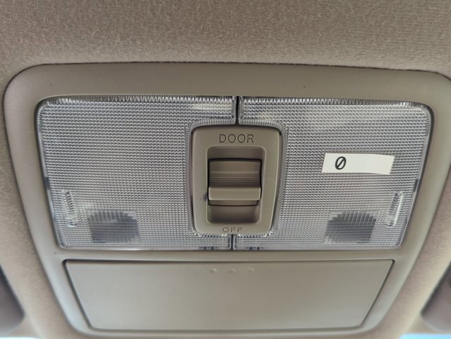 Used 2010 Toyota RAV4 4WD image 21