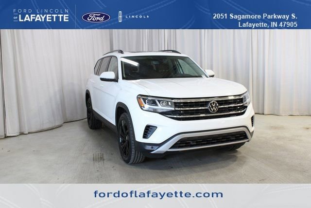 Used 2023 Volkswagen Atlas SE w/ Panoramic Sunroof Package