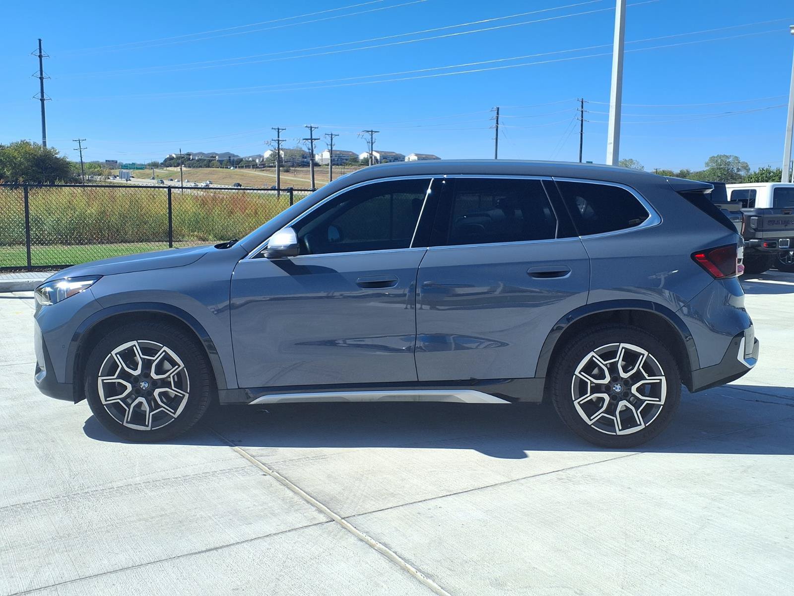 Used 2024 BMW X1 xDrive28i w/ Convenience Package AWD/4WD image 6
