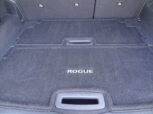 Used 2023 Nissan Rogue SL w/ SL Premium Package AWD/4WD image 10
