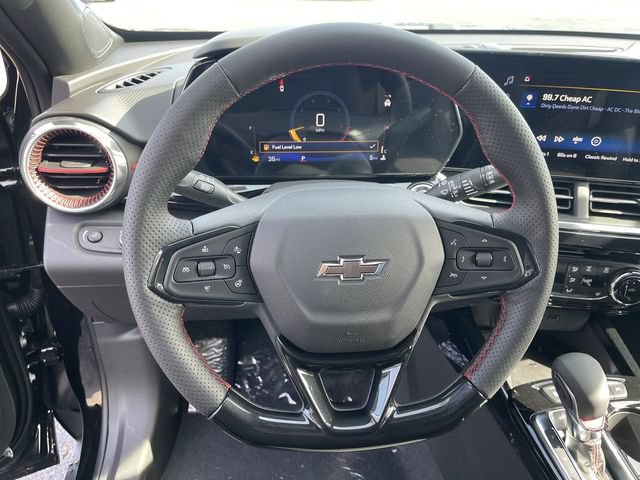 New 2026 Chevrolet Trax RS w/ Sunroof Package FWD image 14