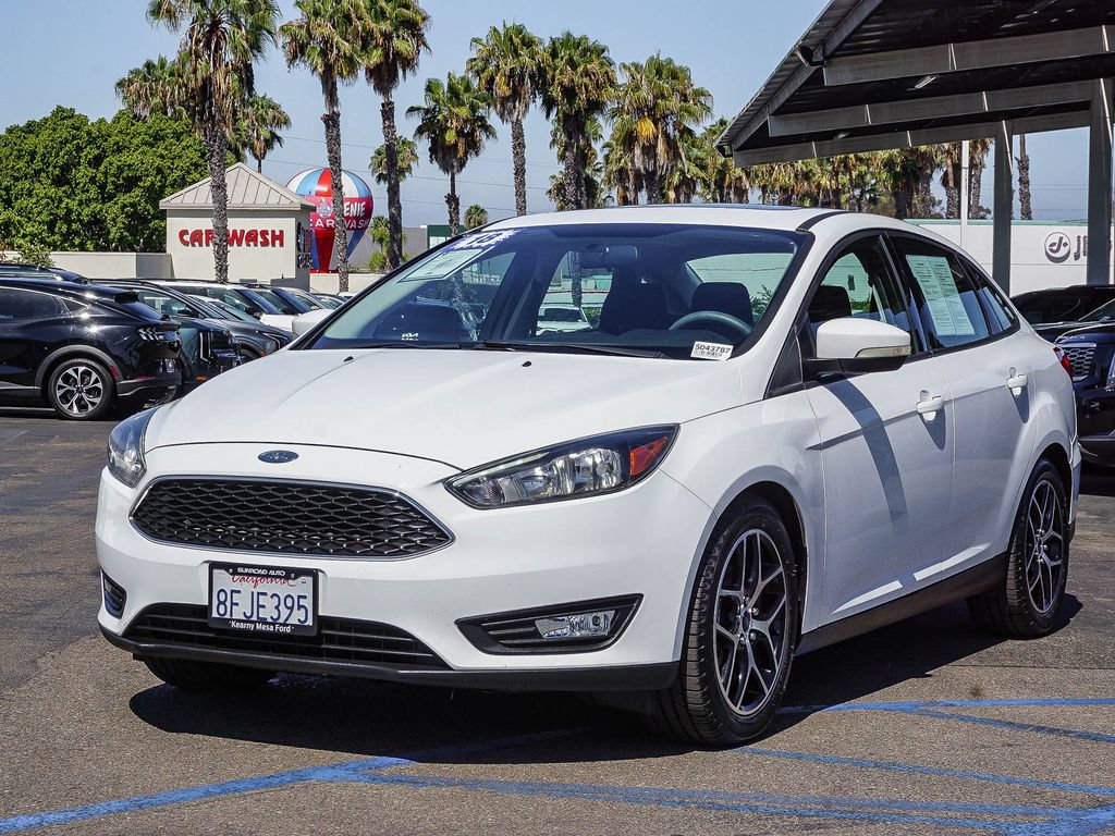 Used 2018 Ford Focus SEL FWD image 4