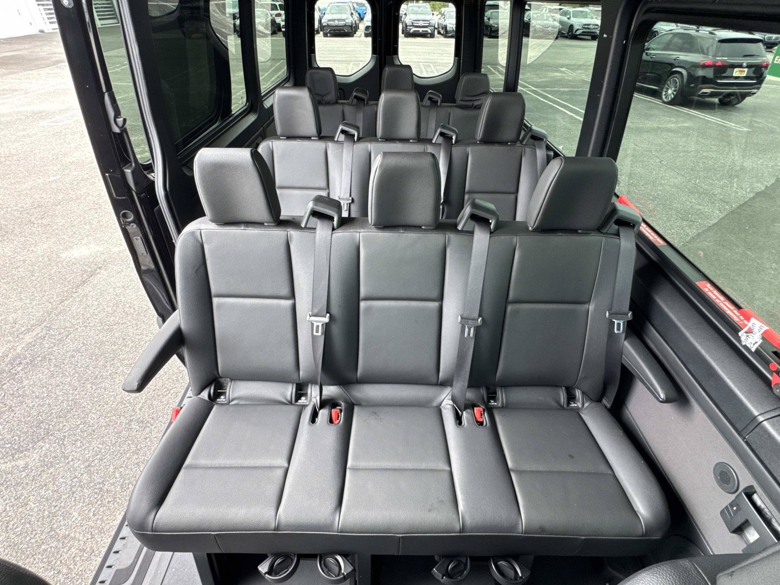 Used 2020 Mercedes-Benz Sprinter 2500 image 13