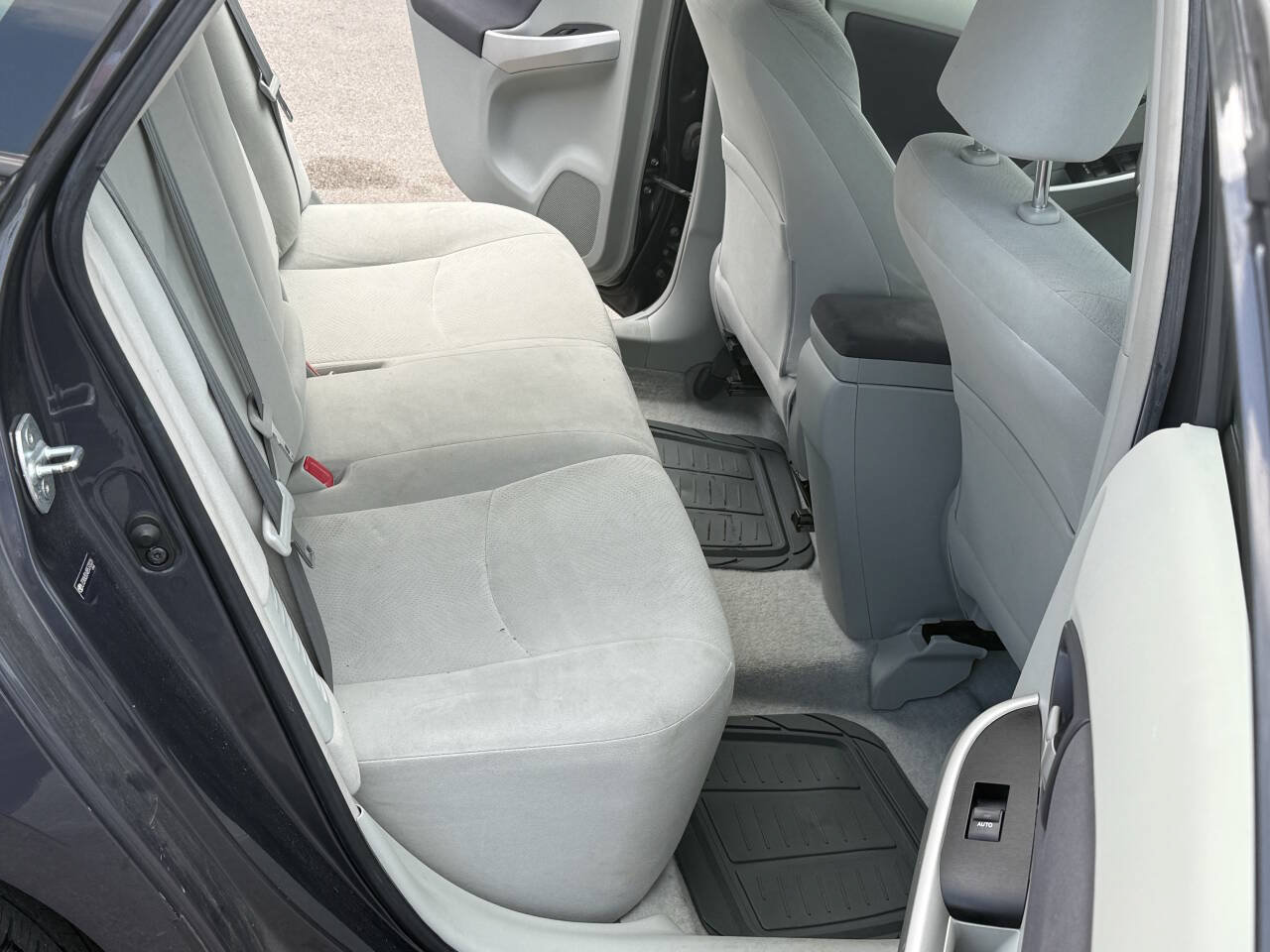 Used 2011 Toyota Prius Two FWD image 16