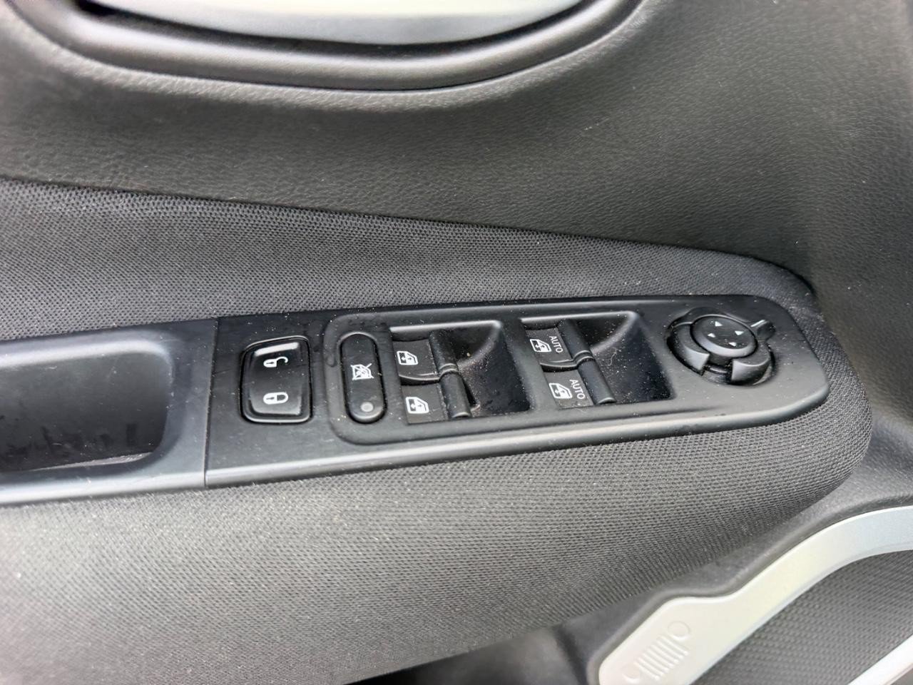 Used 2021 Jeep Renegade Sport AWD/4WD image 18
