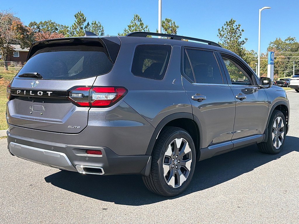 New 2026 Honda Pilot Elite image 3