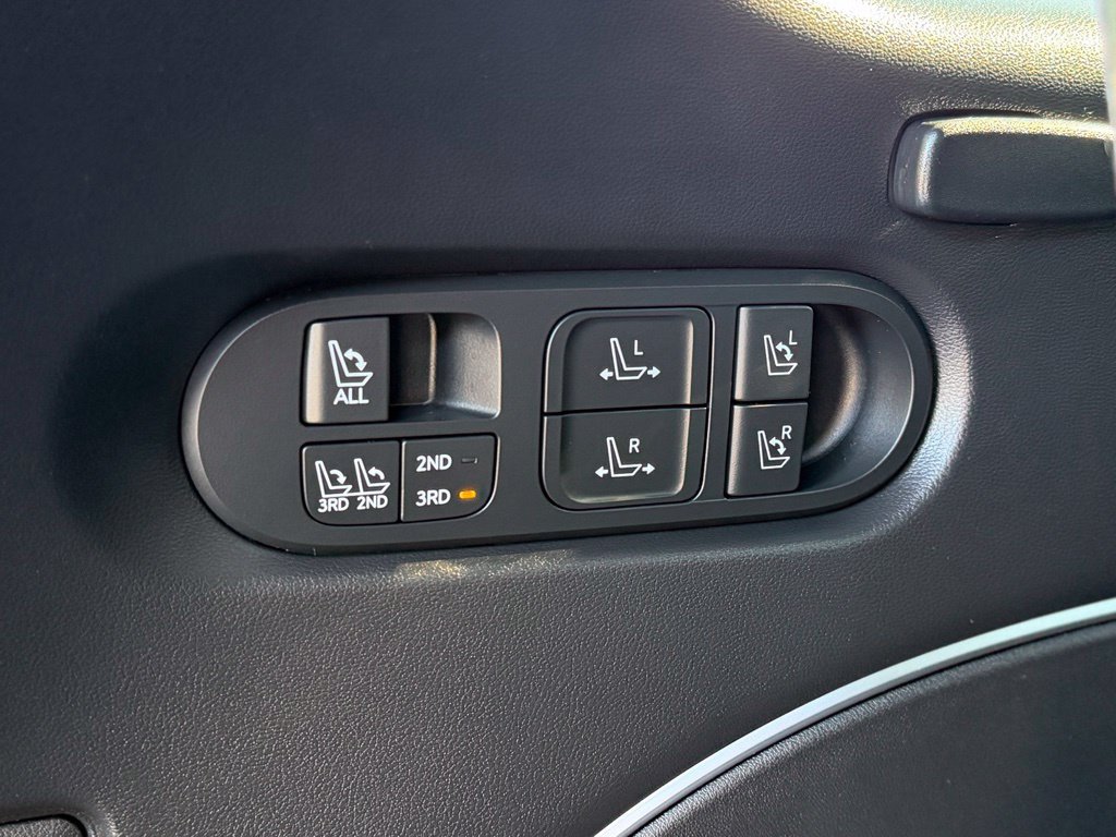 Used 2026 Hyundai Palisade Calligraphy AWD/4WD image 6