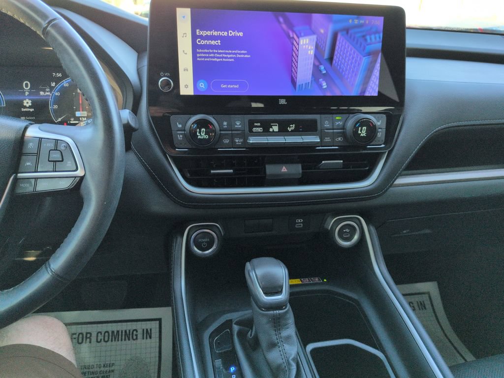 Certified 2024 Toyota Grand Highlander AWD Hybrid image 17