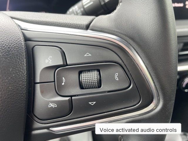 Used 2024 Buick Encore GX Sport Touring image 13