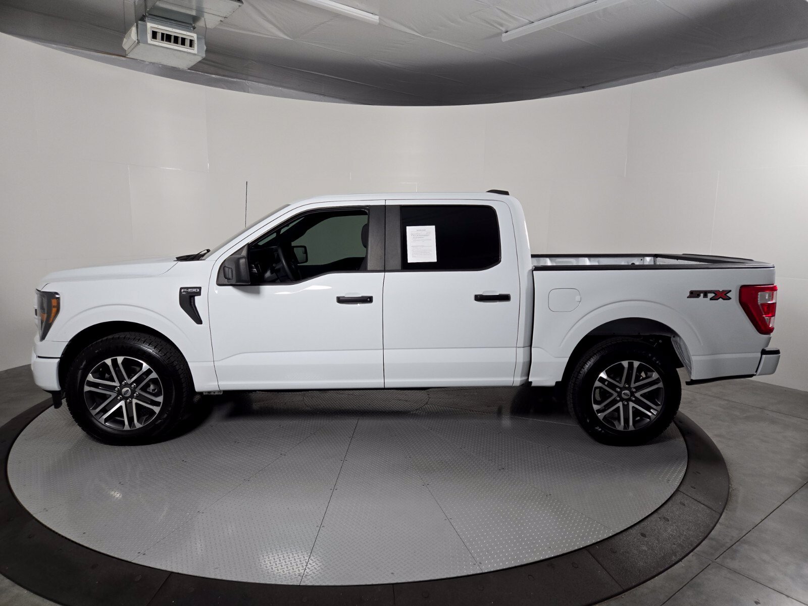 Used 2023 Ford F150 XL w/ STX Appearance Package RWD image 7