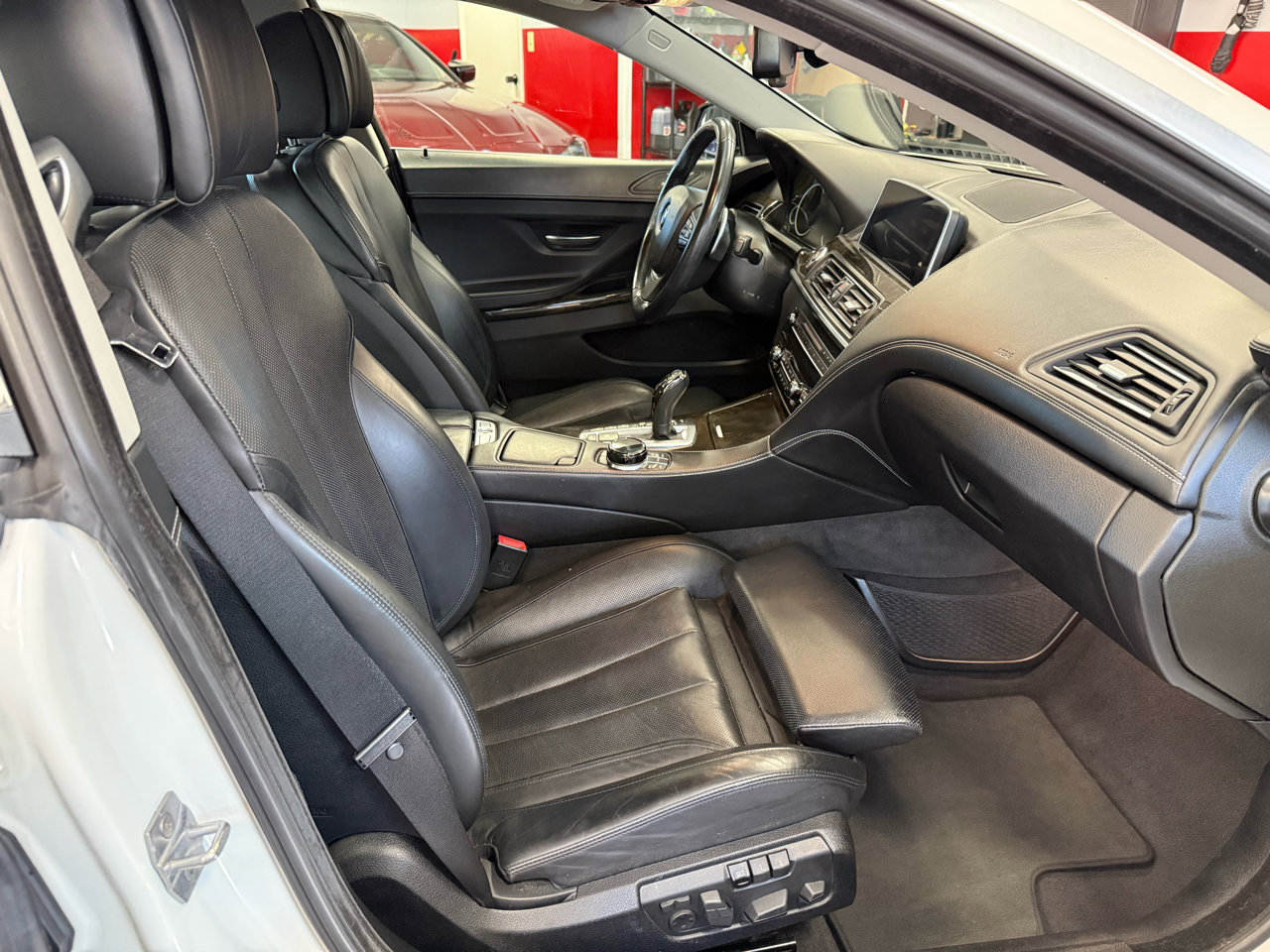 Used 2019 BMW 650i Gran Coupe xDrive image 34