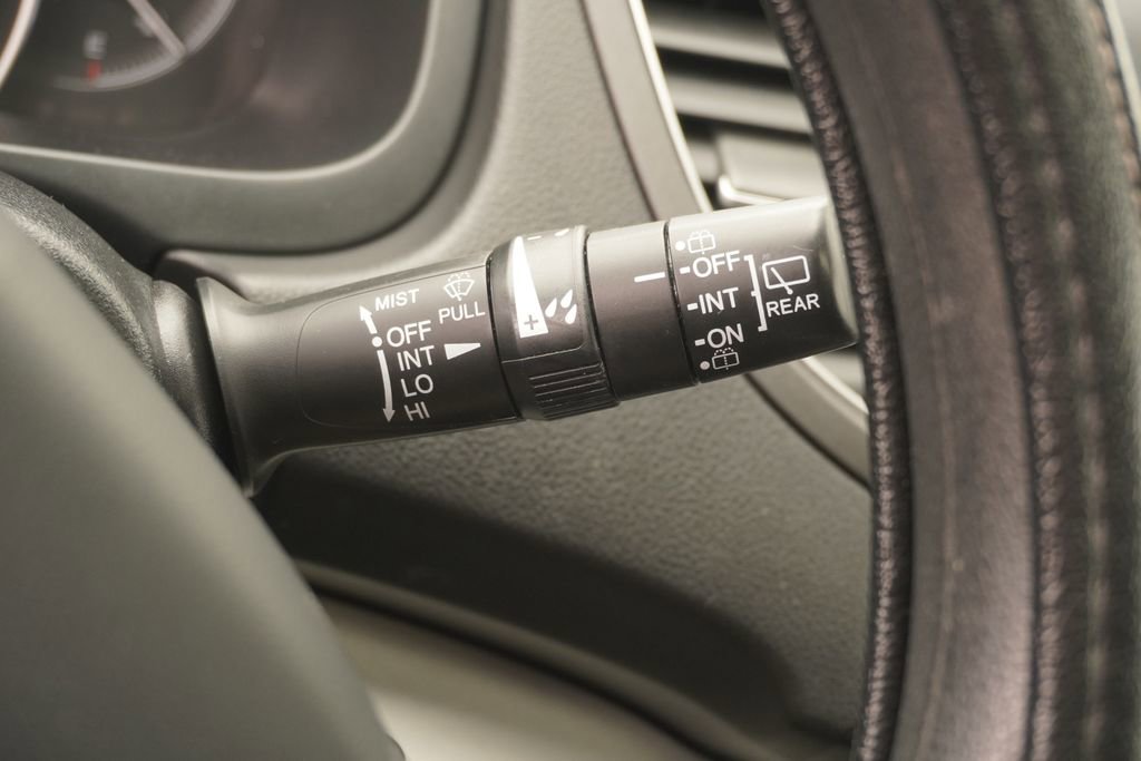 Used 2012 Honda CR-V EX image 19