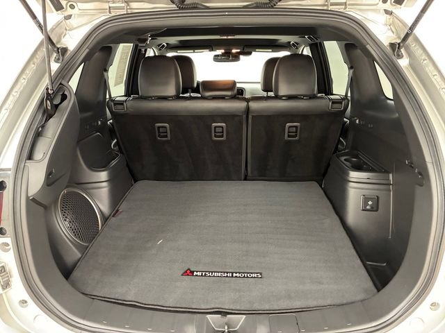 Used 2019 Mitsubishi Outlander GT AWD/4WD image 17