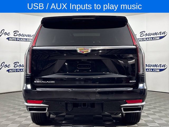 Used 2022 Cadillac Escalade Premium Luxury AWD/4WD image 8