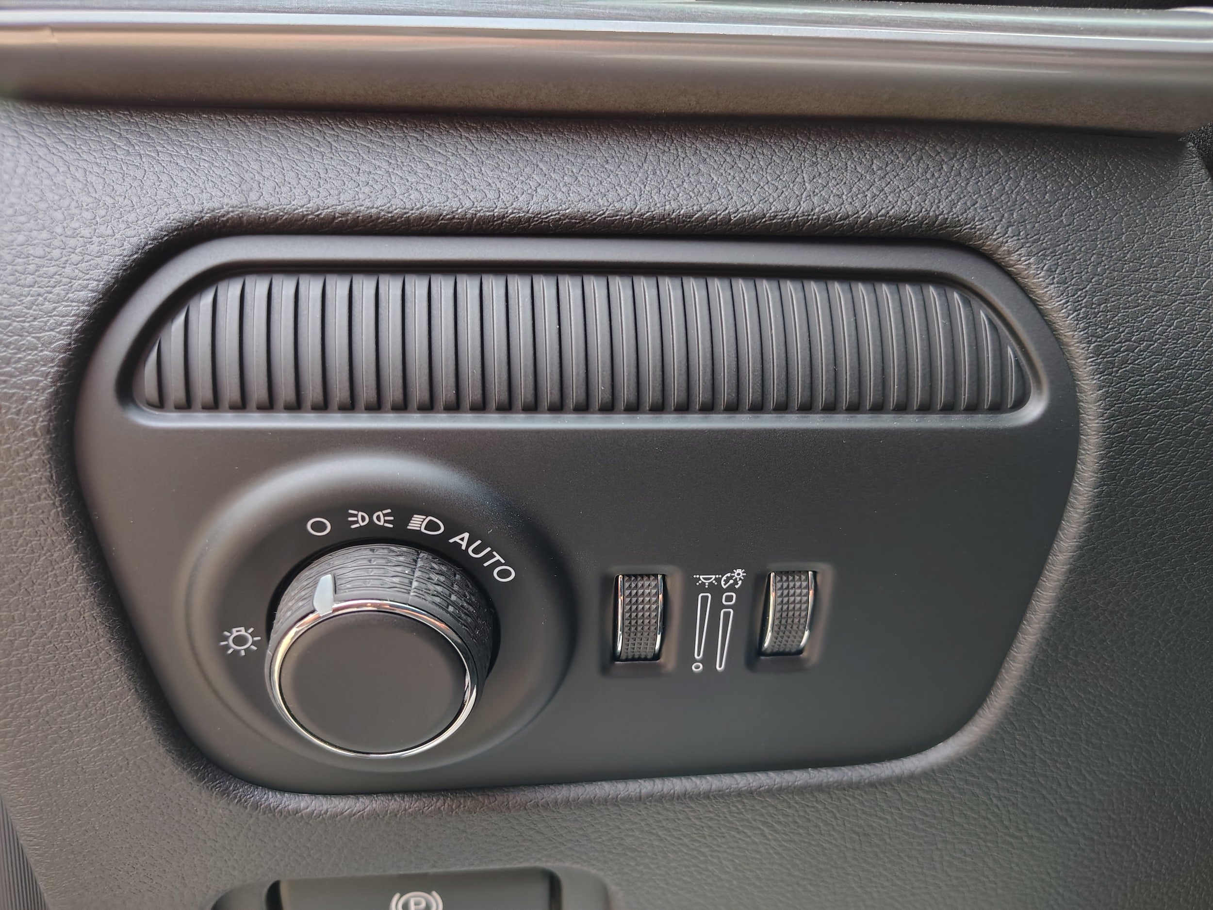 New 2026 Jeep Grand Wagoneer Limited AWD/4WD image 35