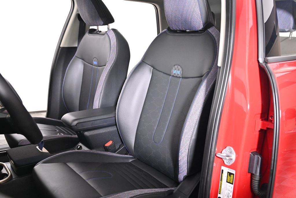 Certified 2025 MINI Cooper Countryman S AWD/4WD image 24