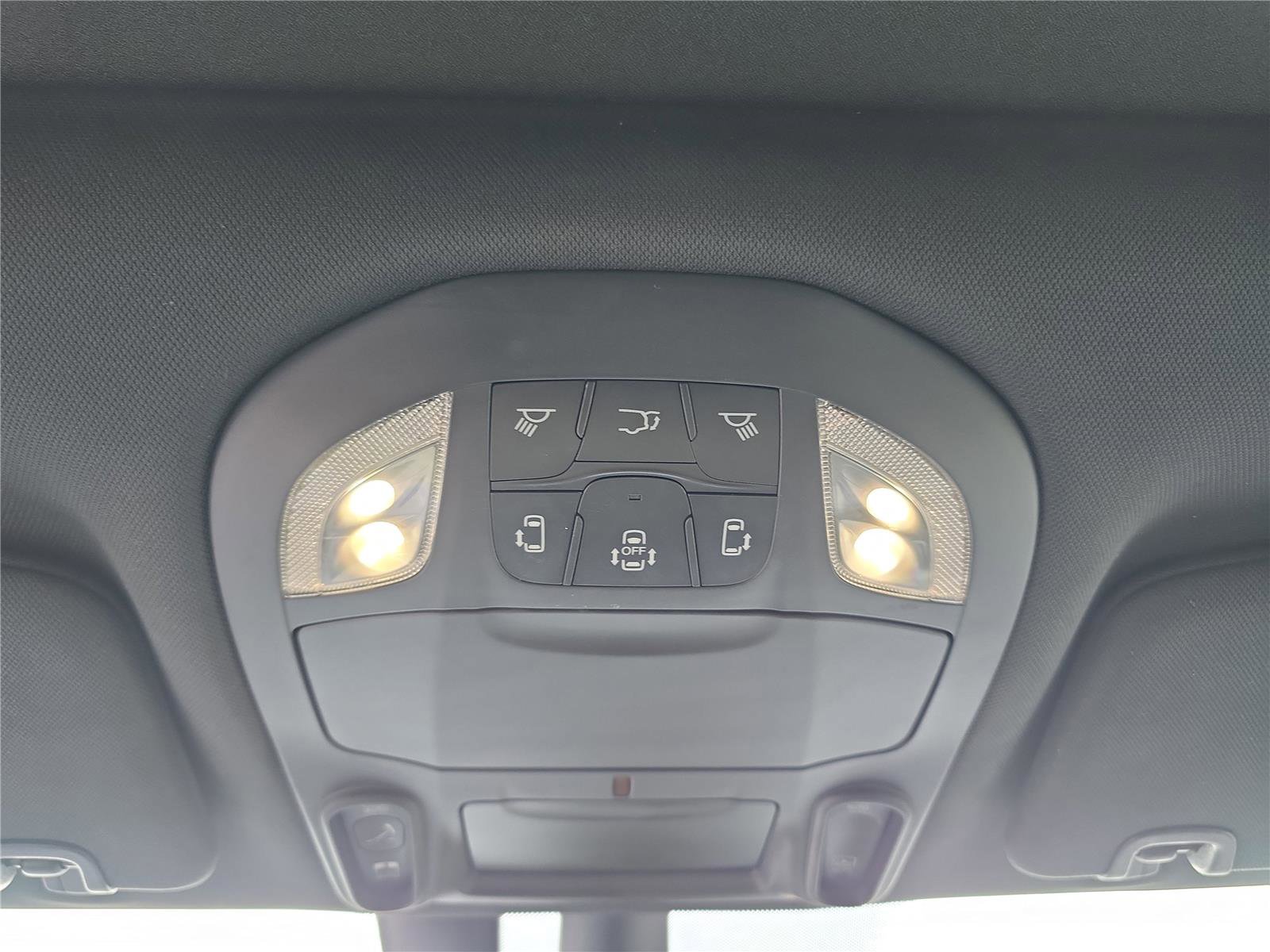 Used 2021 Chrysler Pacifica Limited w/ S Appearance Package image 24