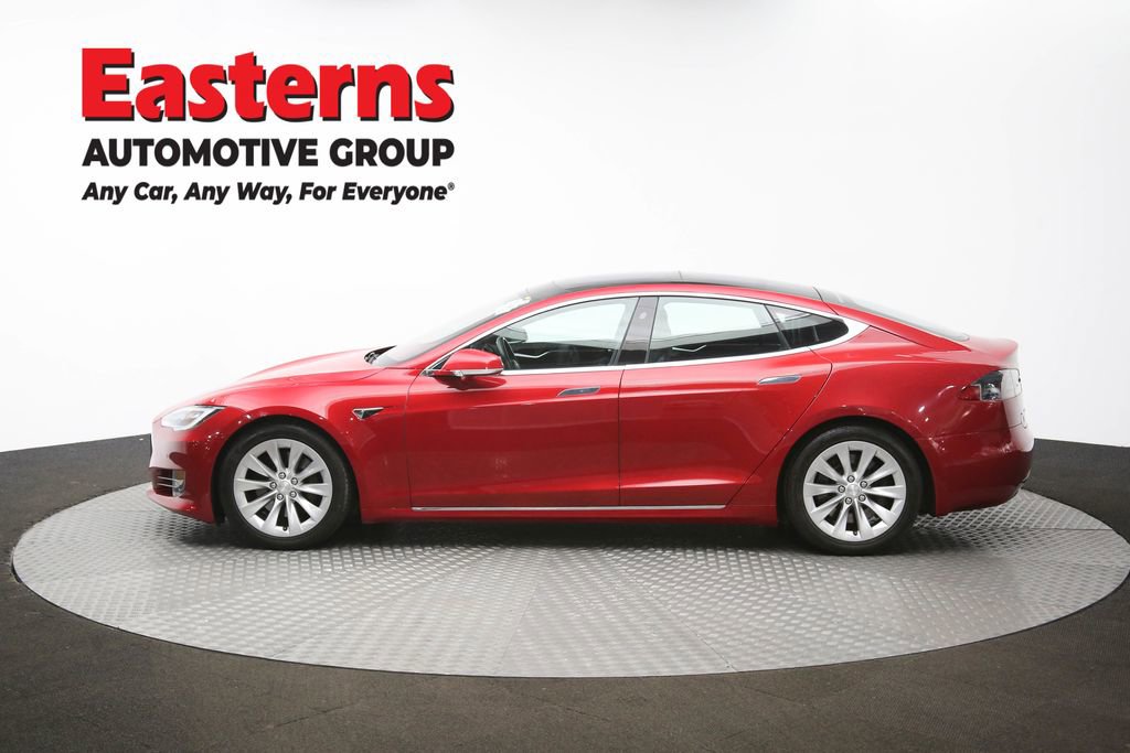 Used 2016 Tesla Model S 90D image 57