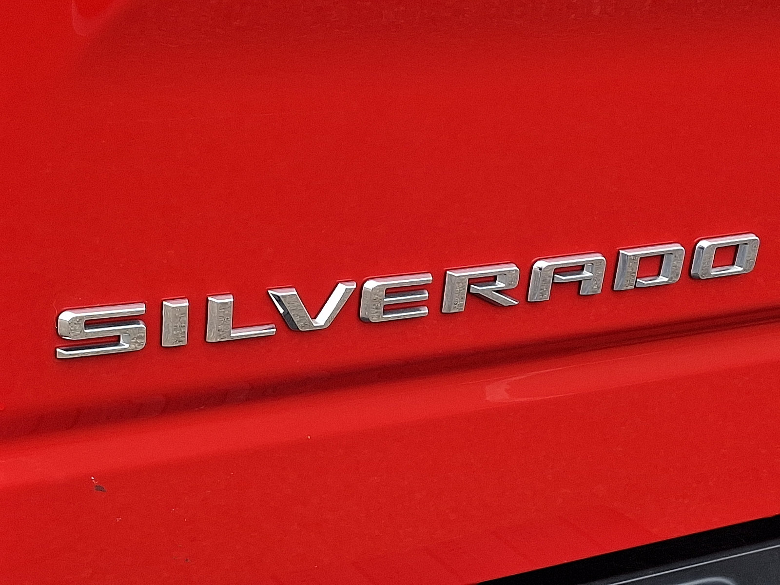 Used 2021 Chevrolet Silverado 1500 LT Trail Boss w/ Safety Package AWD/4WD image 29