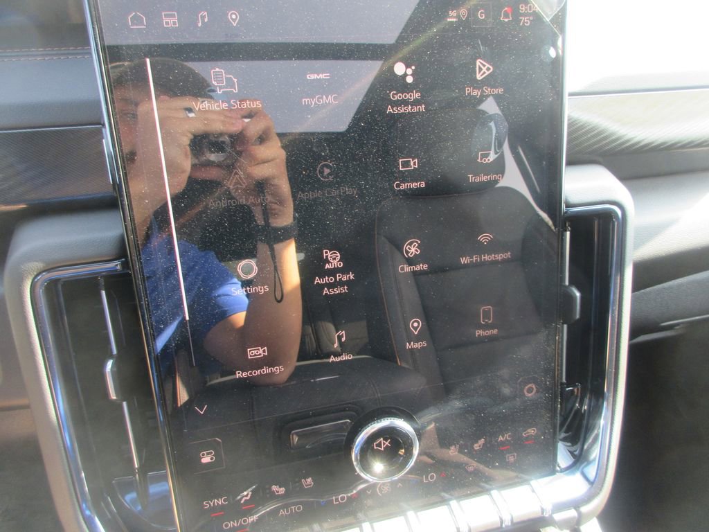 New 2026 GMC Yukon XL AT4 image 20